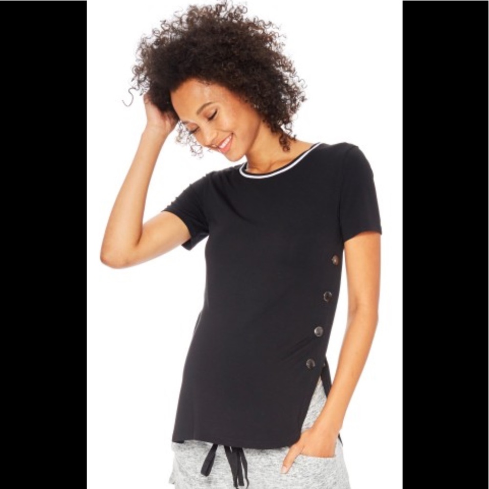 Rosie Pope Side Snap Black Tee Shirt size Med. NWT